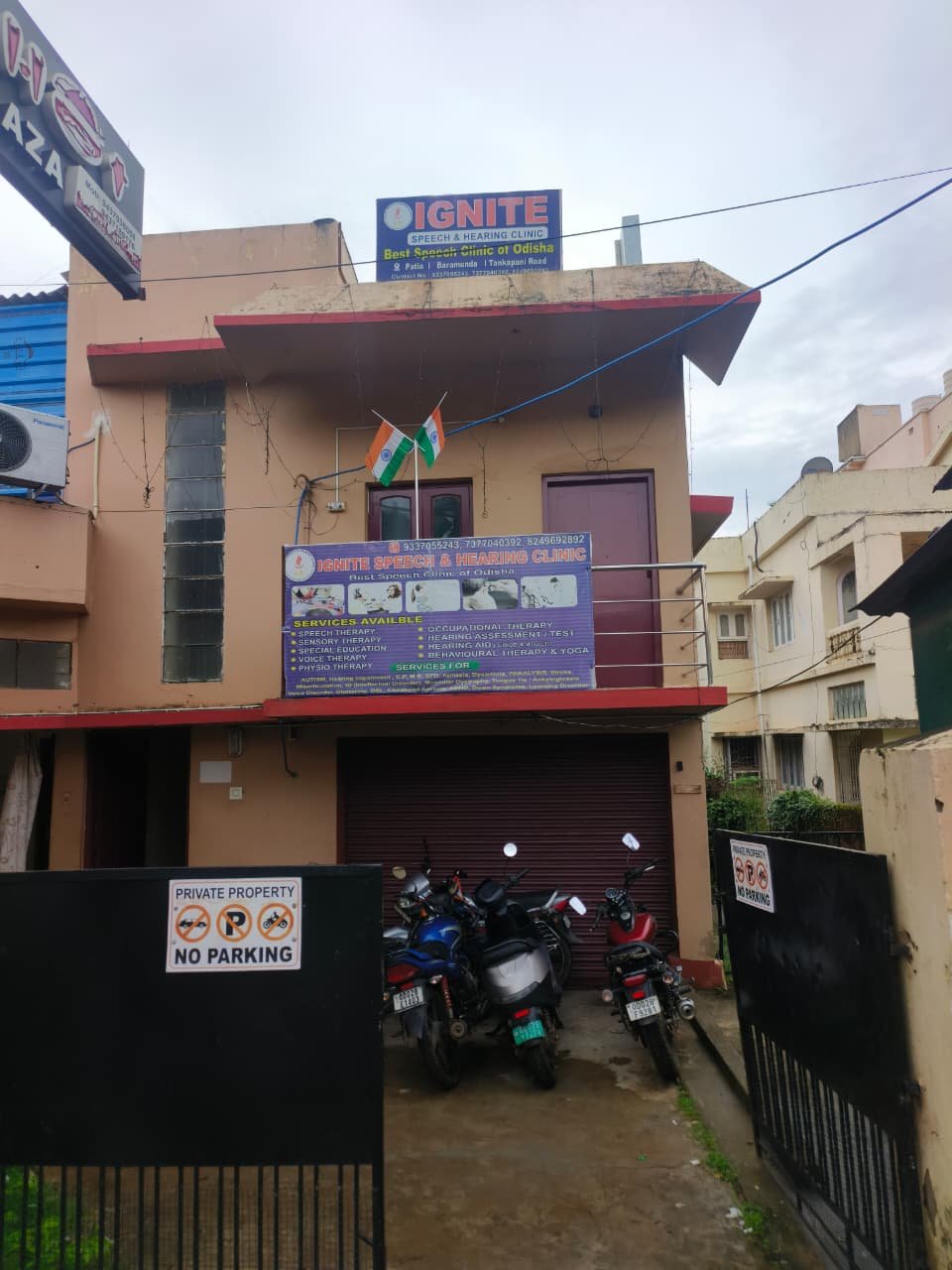 Ravi Talkies